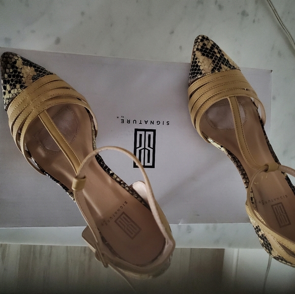 Snake Print Heel 3/$15 - Picture 6 of 7